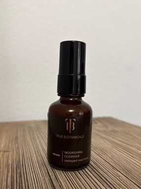 True Botanicals Renew Nourishing Cleanser 1 oz. Deluxe Travel size